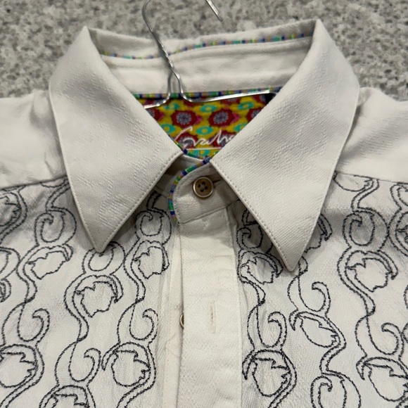 Men's Robert Graham White Patterned Shirt with Flip Cuff Size Large Embroidered - Picture 3 of 10